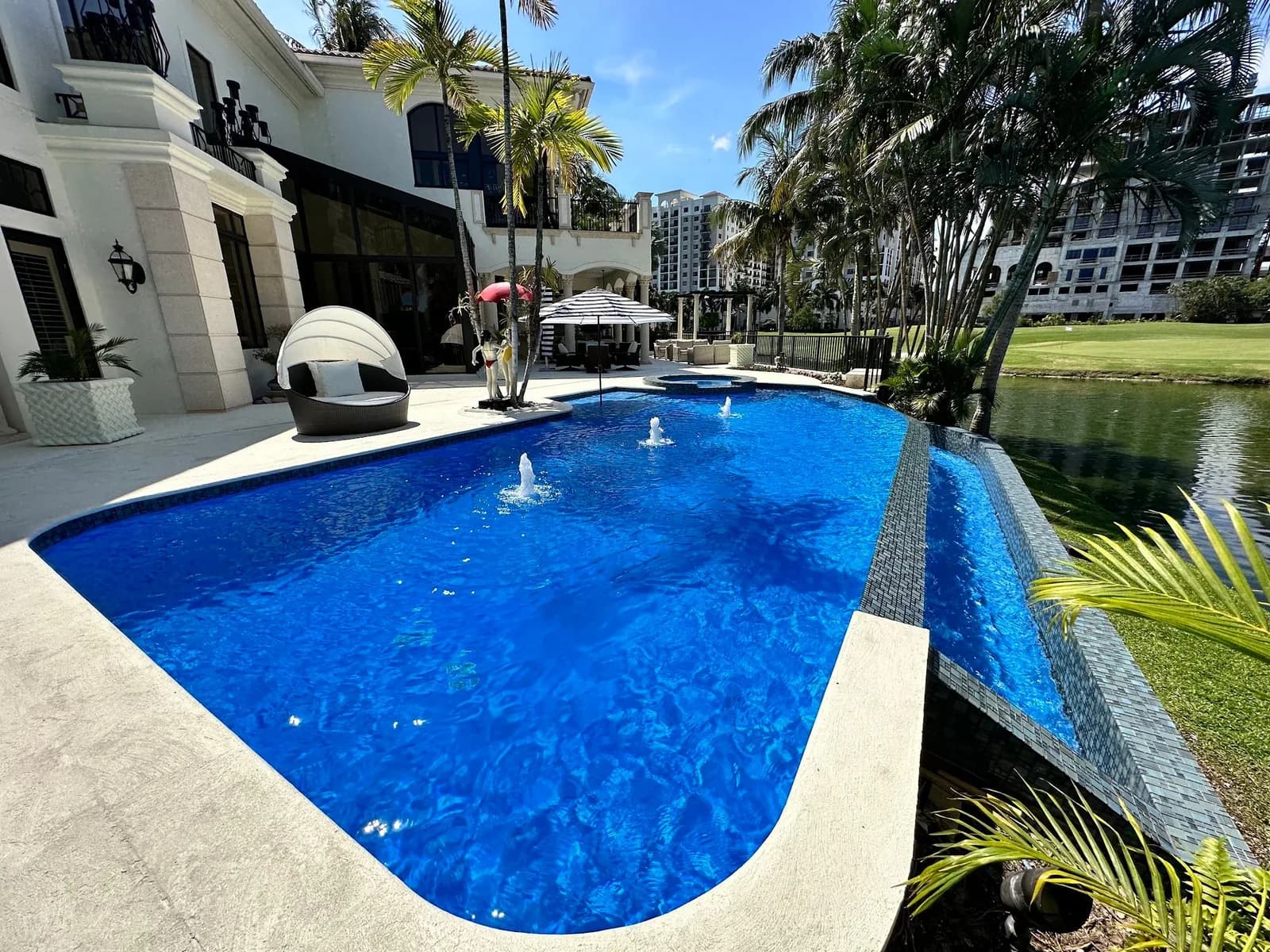 Business photo from Google Maps