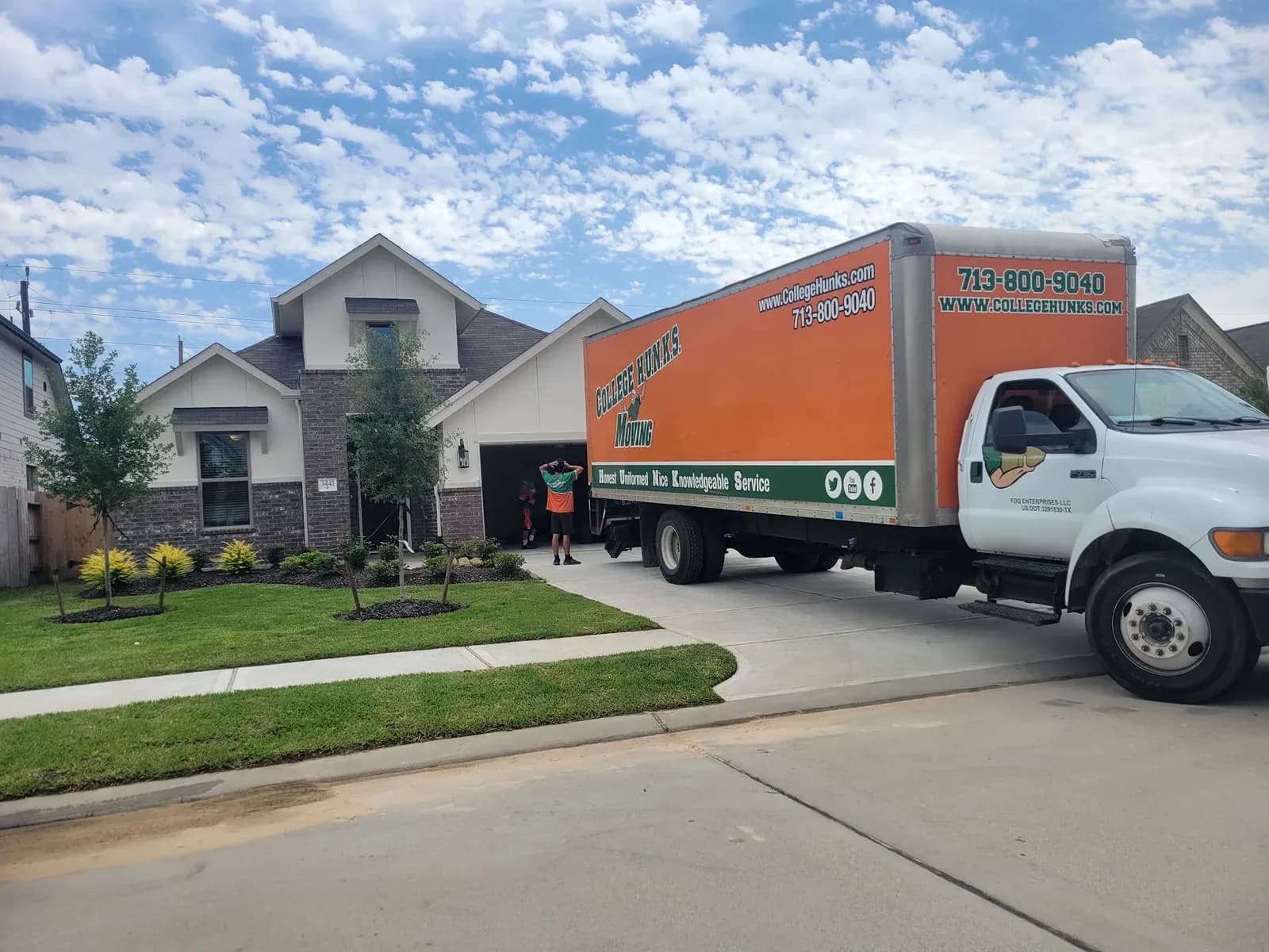 College Hunks Hauling Junk and Moving Conroe