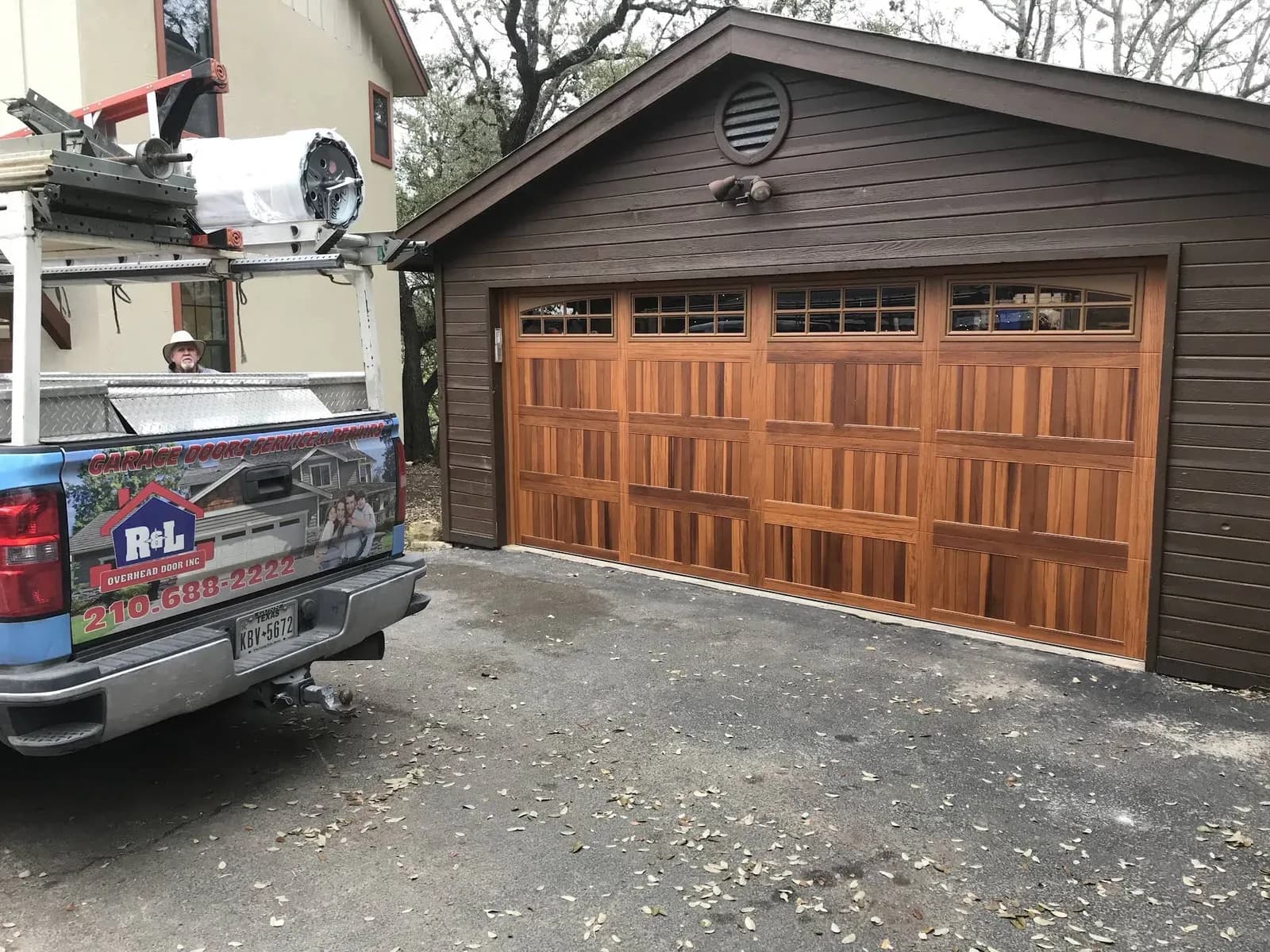 R&L Overhead Door Inc