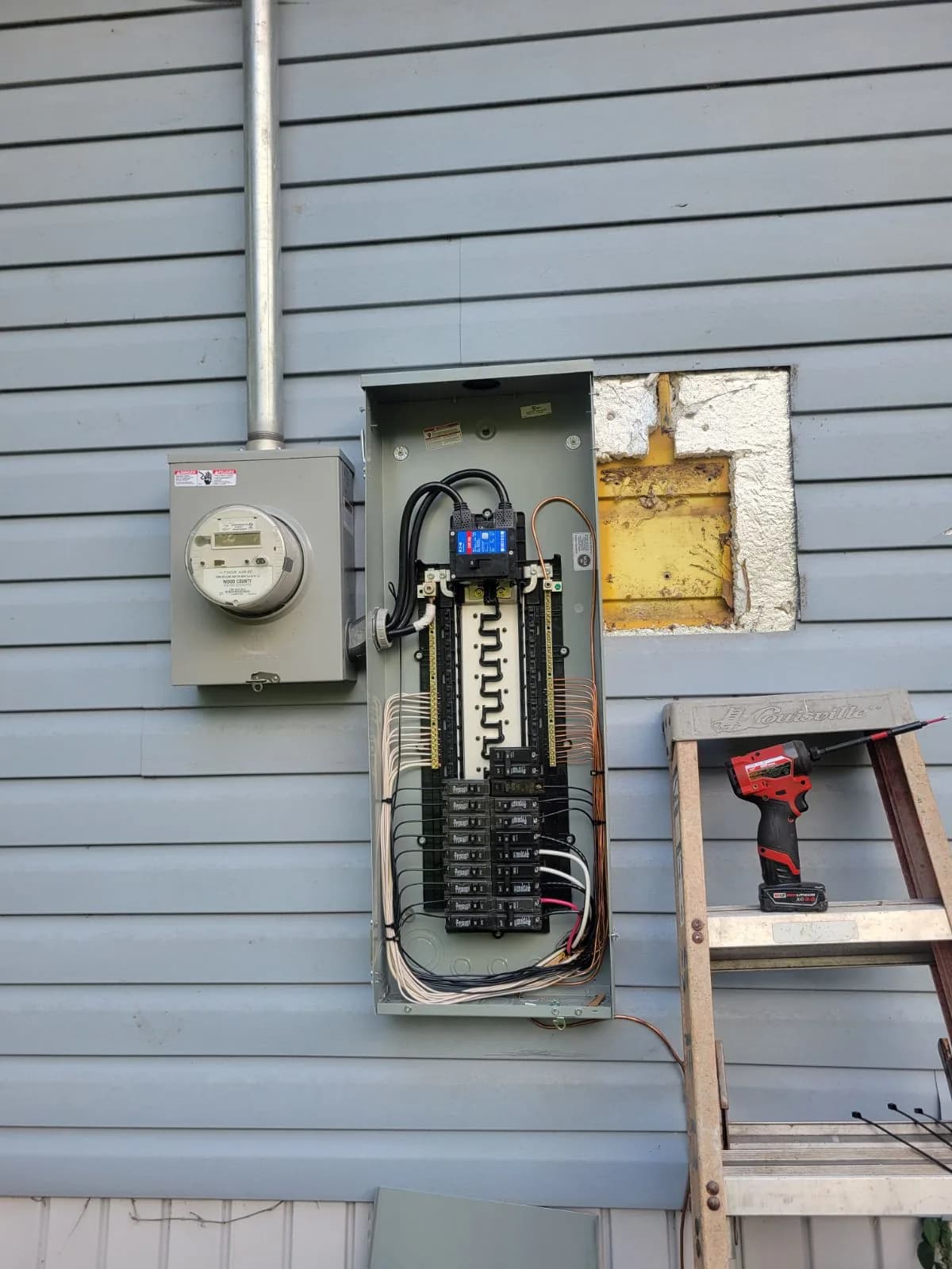 4U Electrical Service