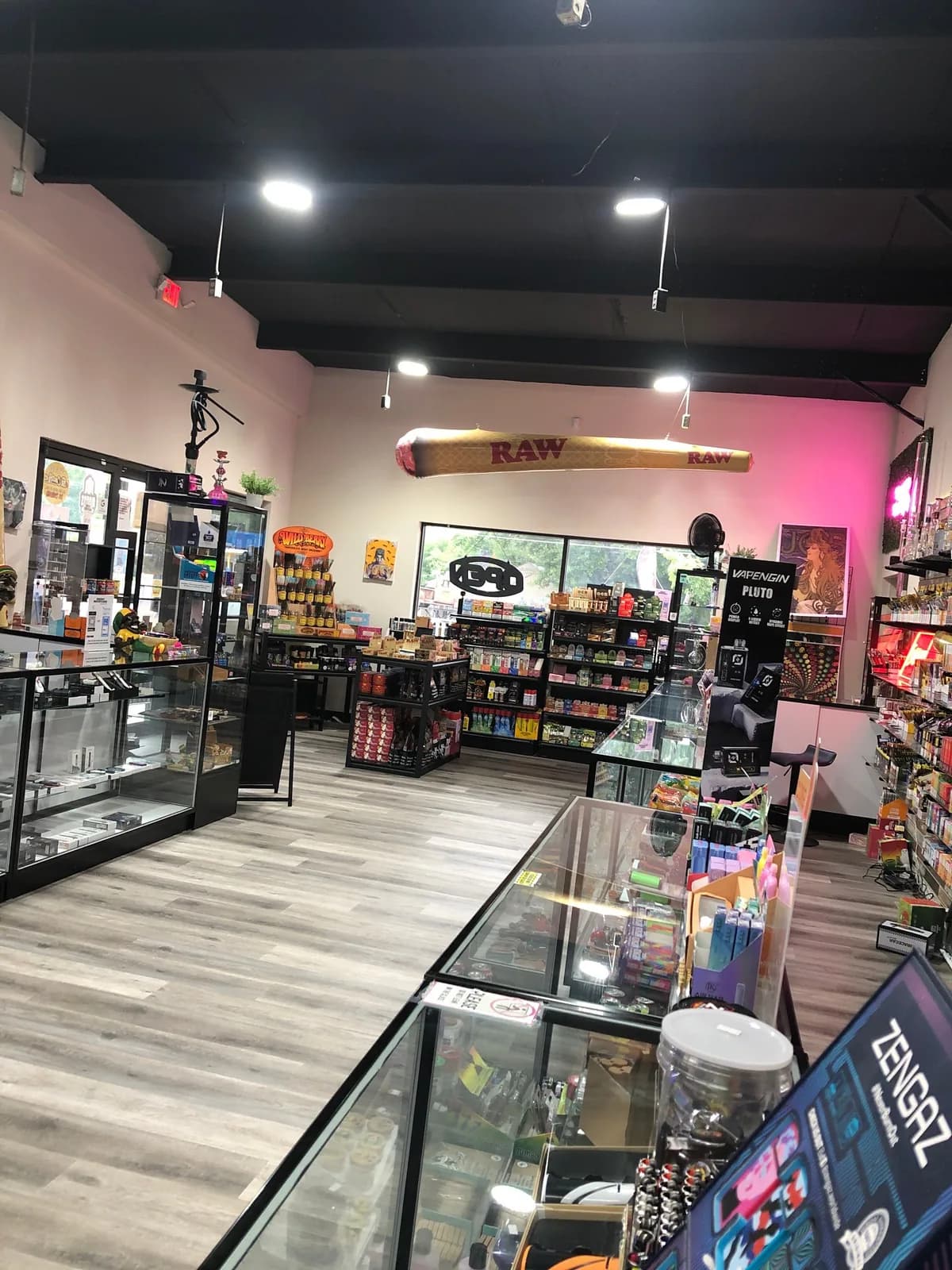 Smoky Mountains - Smoke and Vape Shop ( Kratom, Delta, Vapes, CBD, THC, Glass, Edibles)
