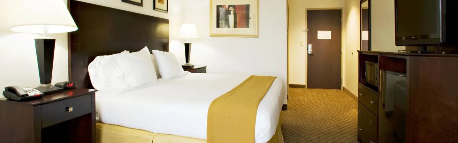 Holiday Inn Express & Suites Childress by IHG