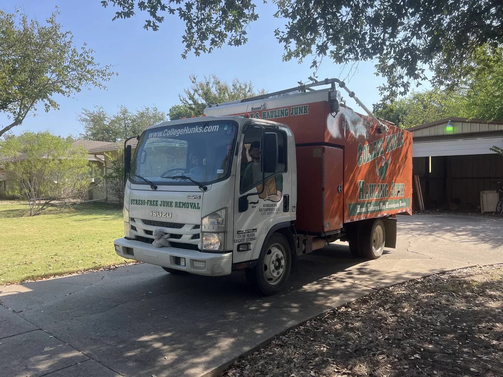 College Hunks Hauling Junk and Moving SW Ft. Worth