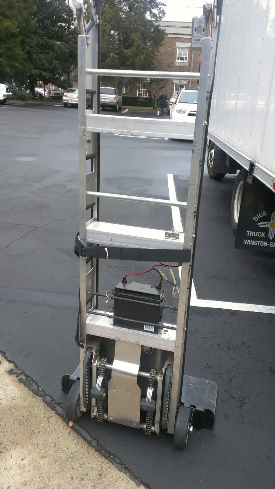Easy Movers Inc