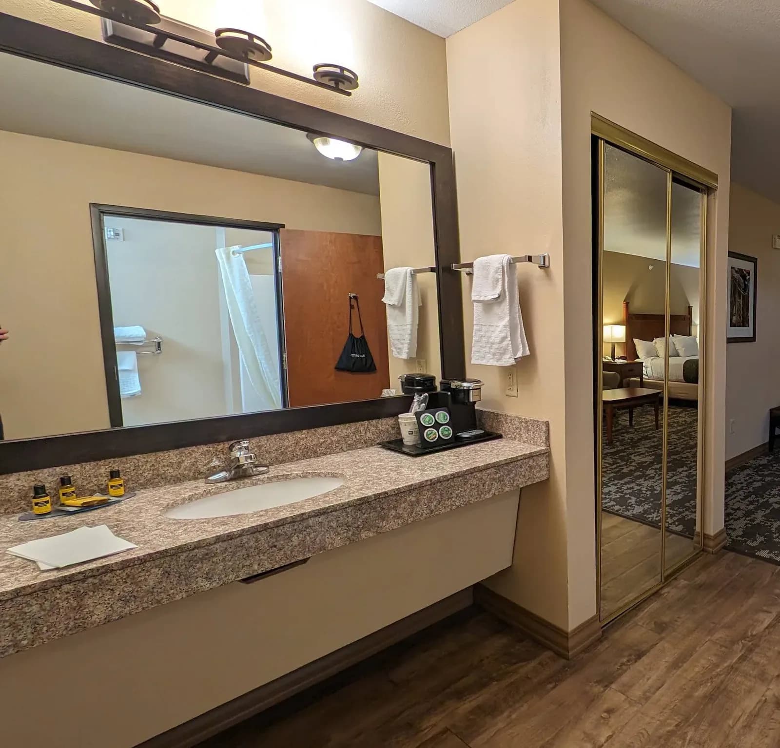 Best Western Plus Red River Inn
