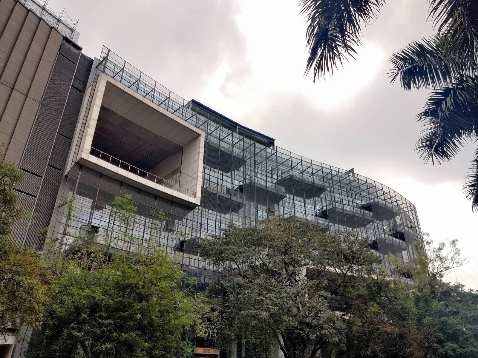 Solitaire Business Hub Viman Nagar