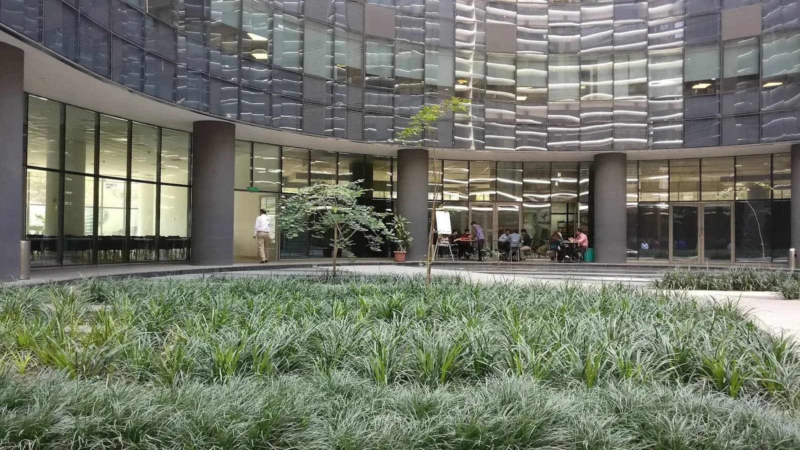 Solitaire Business Hub Viman Nagar