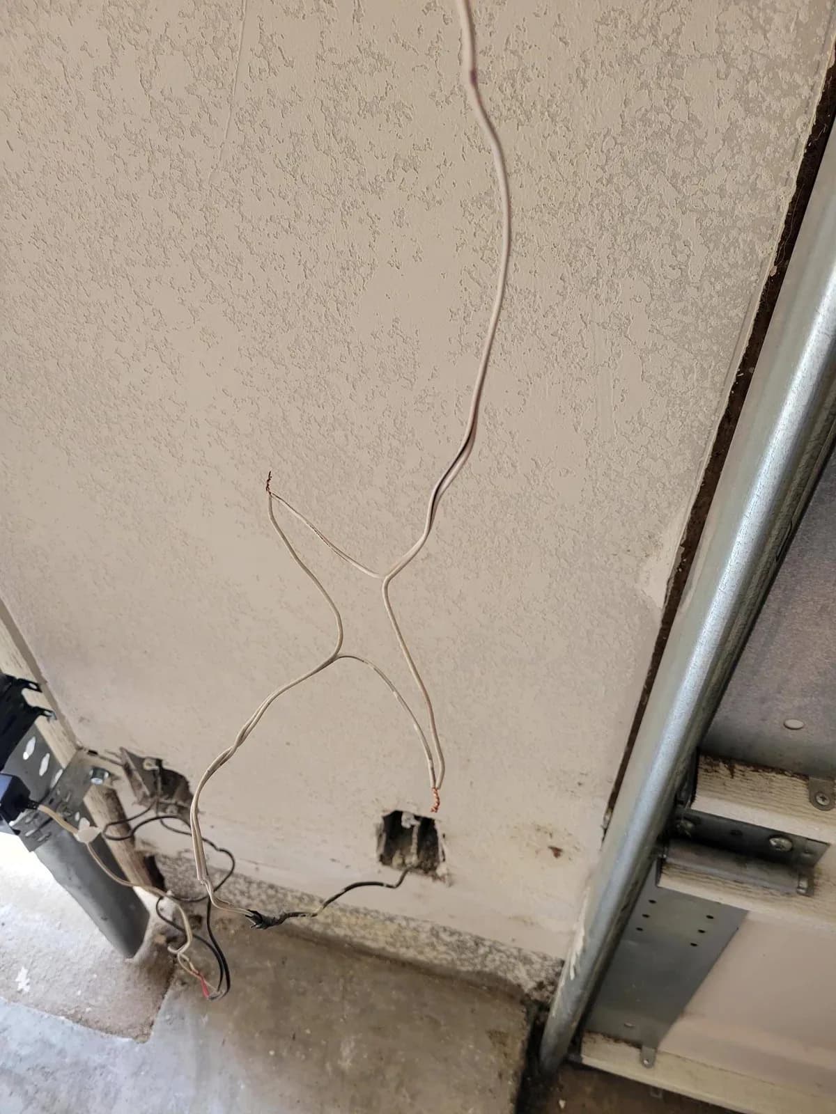 Precision Garage Door of Dallas