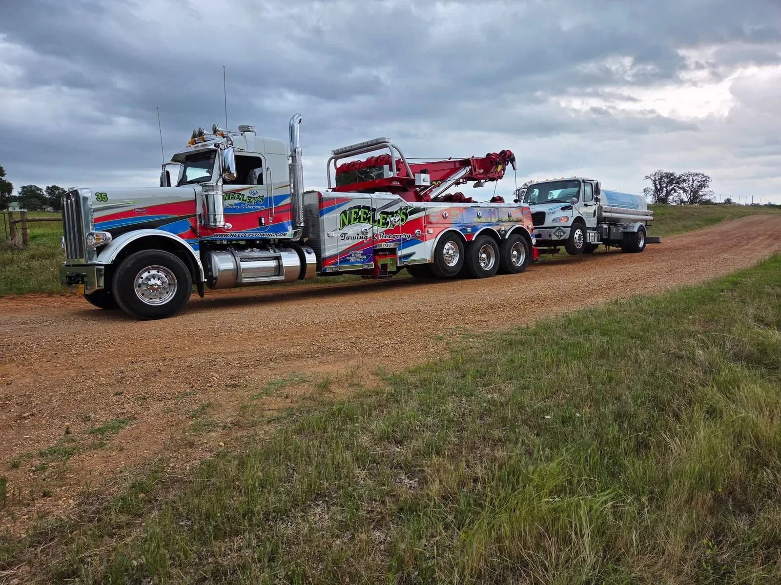 Neeley's Towing & Recovery