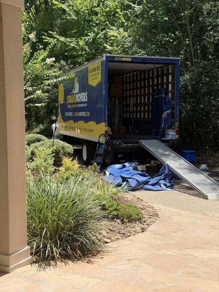 Jonah's Movers