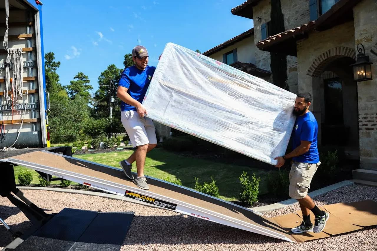 Jonah's Movers