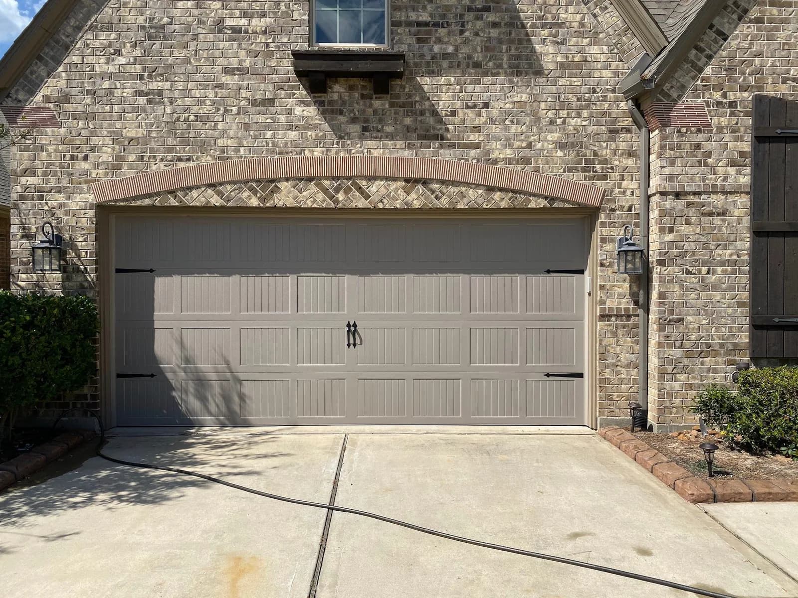 Lake Woodlands Garage Door