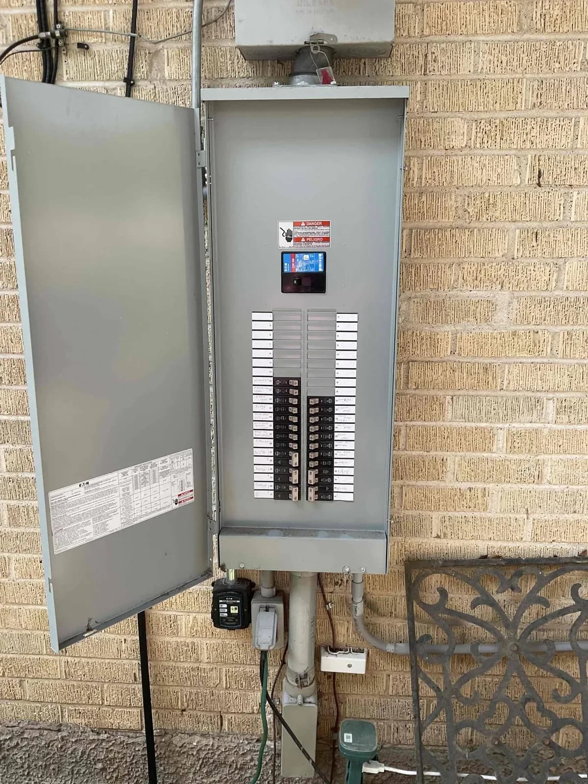 TopTech Electric & Plumbing