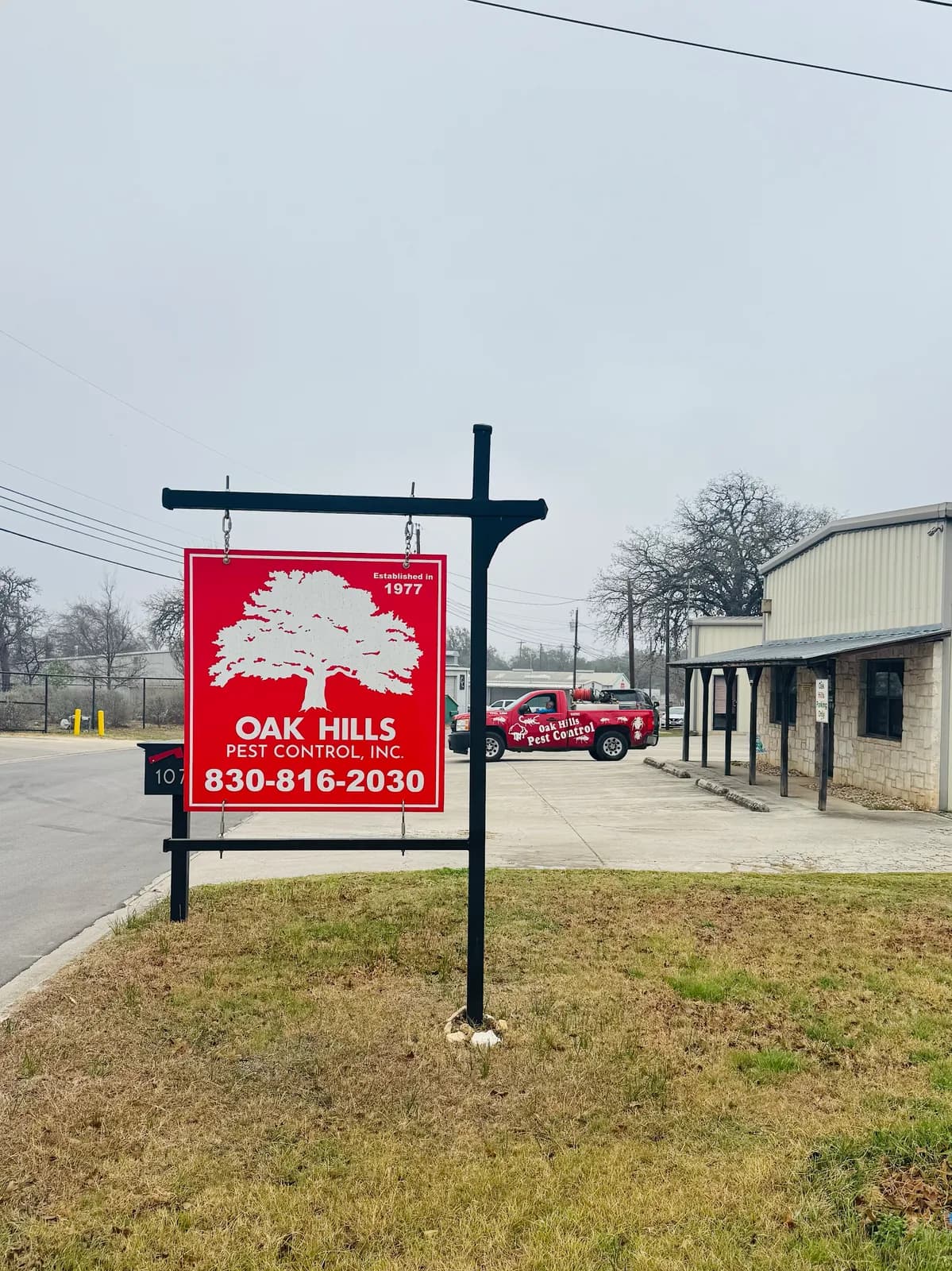 Oak Hills Pest Control Inc