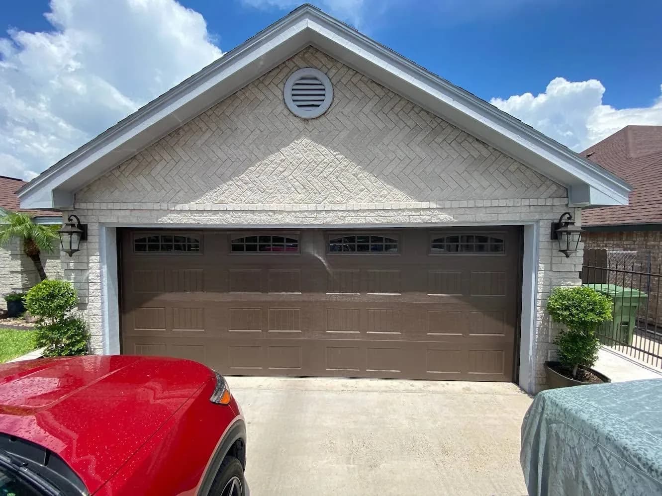 Jesse's Garage Door & Gate Service